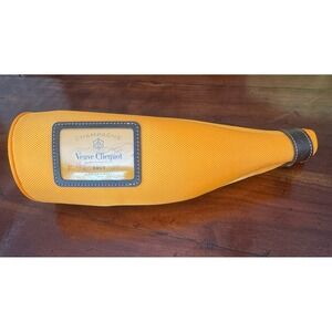 VEUVE CLICQUOT‎ CHAMPAGNE YELLOW LABEL ICE JACKET NWT